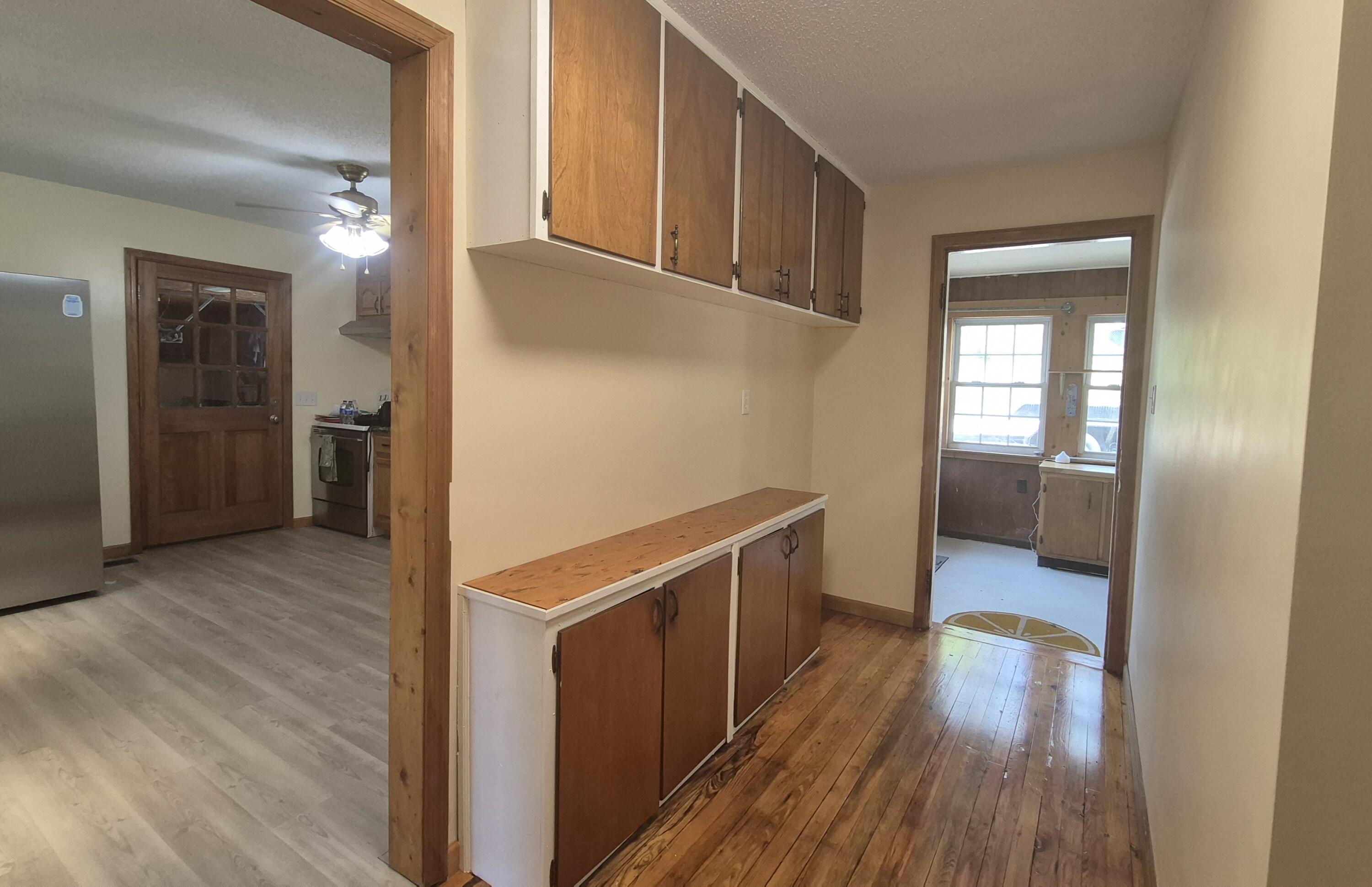 525-527 Shady Grove Road