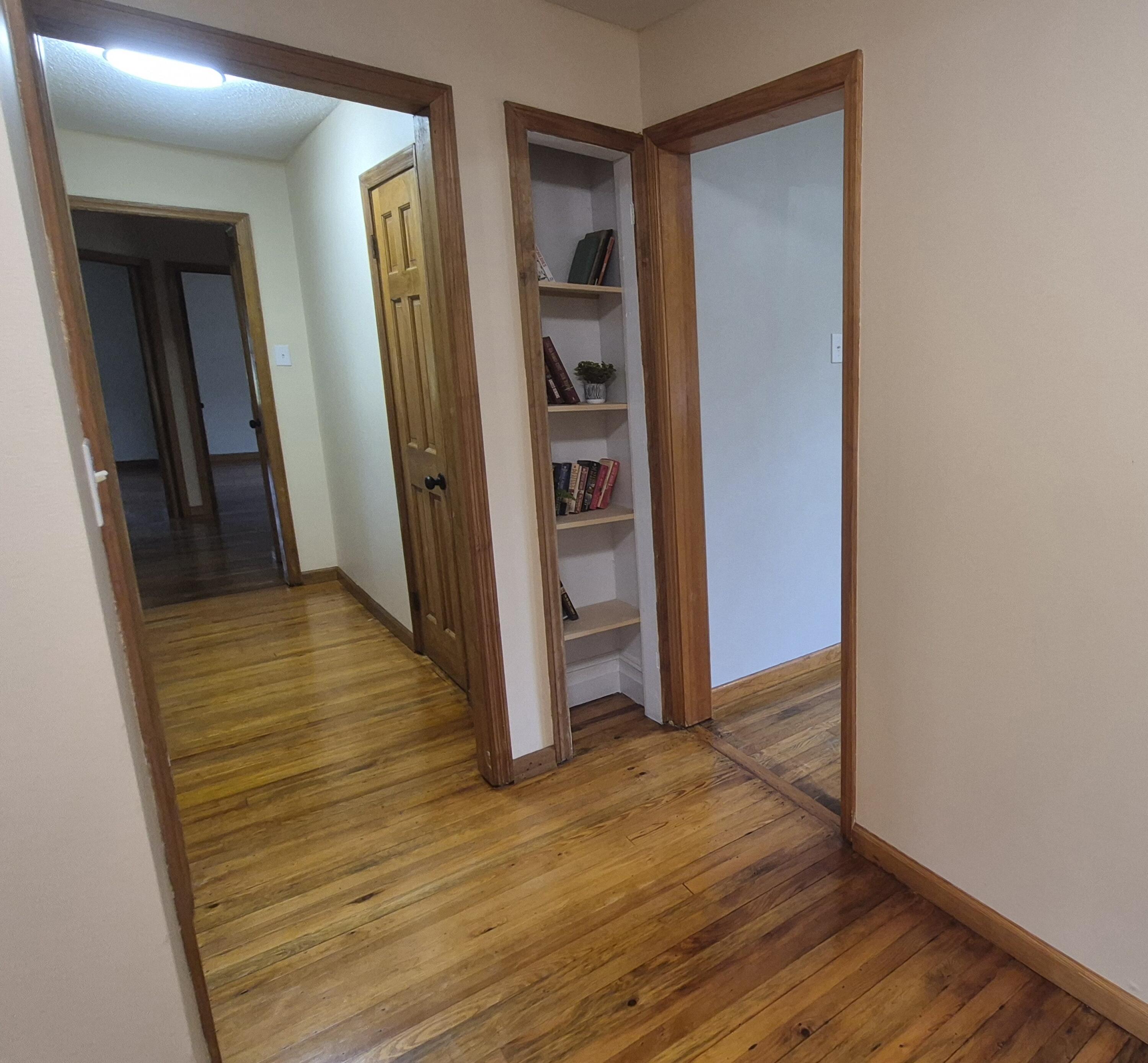 525-527 Shady Grove Road