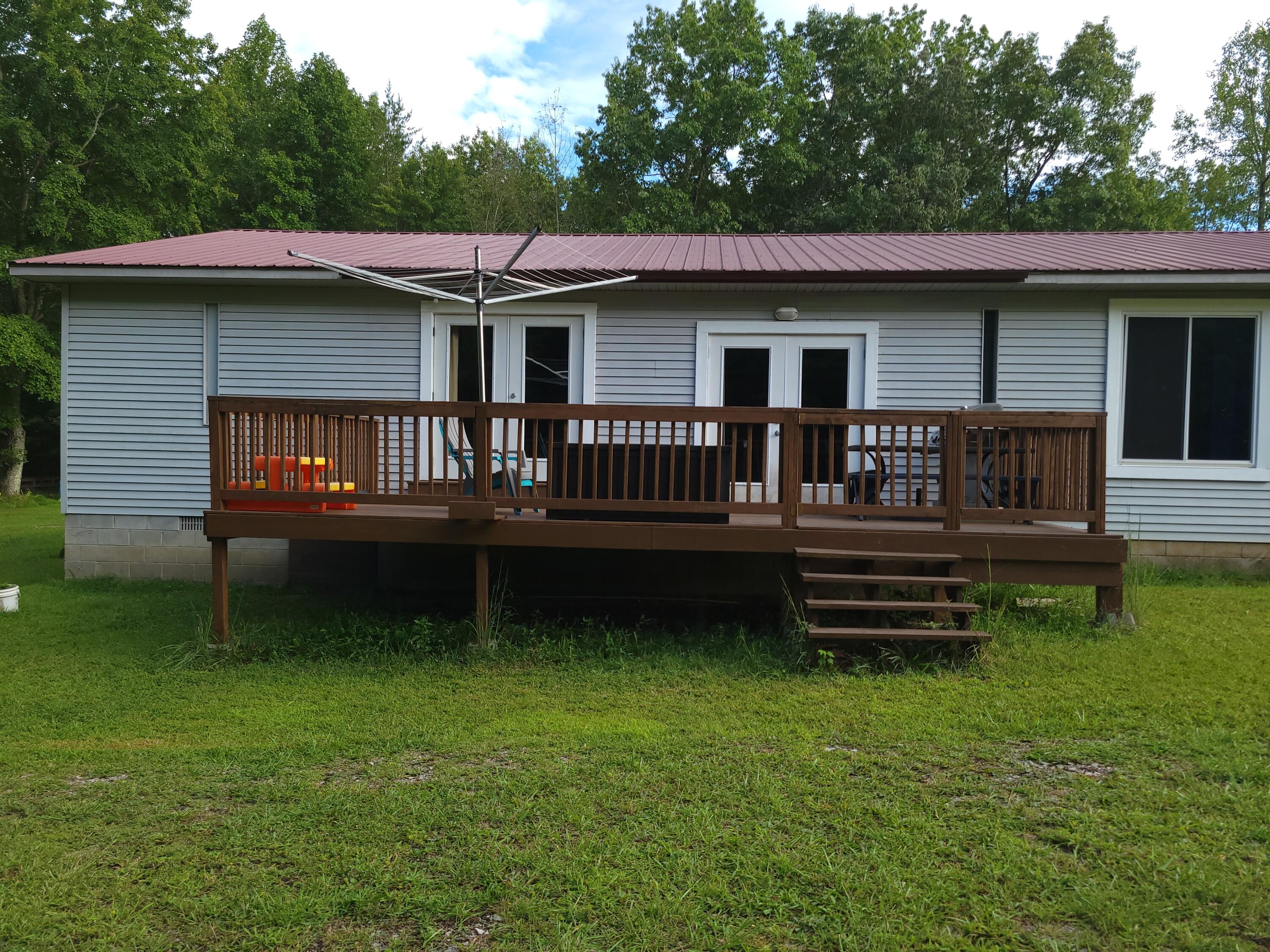 8484 Highway 150