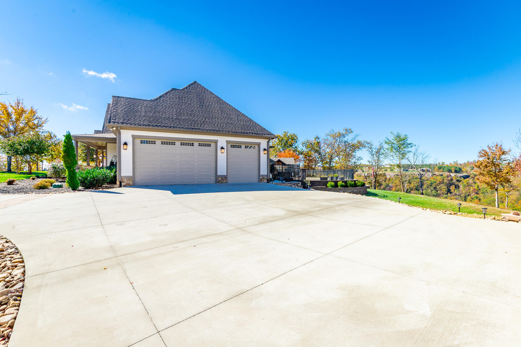 110 Kimball Point Court