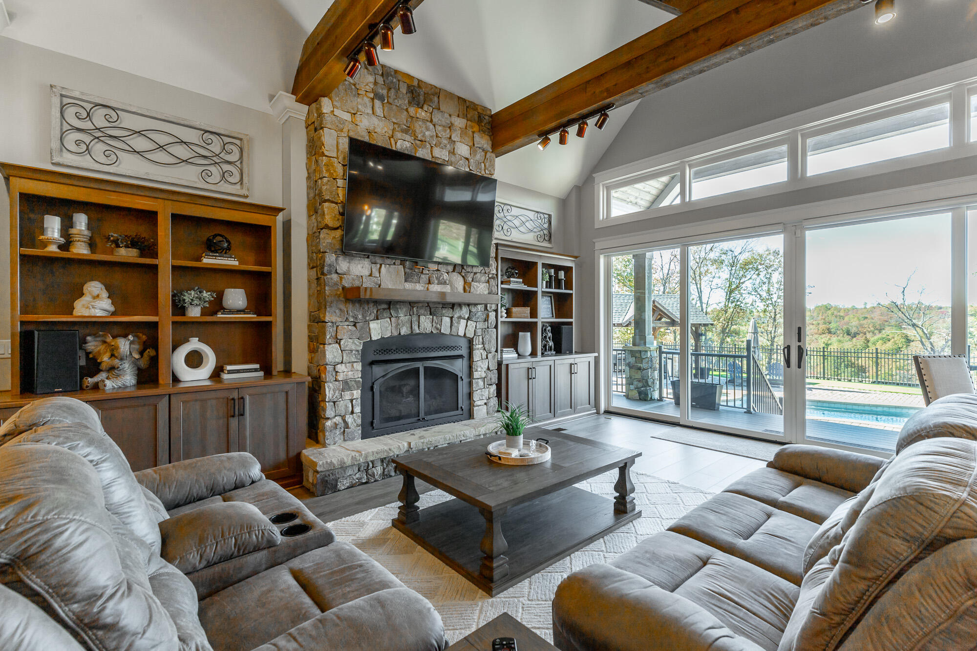 110 Kimball Point Court