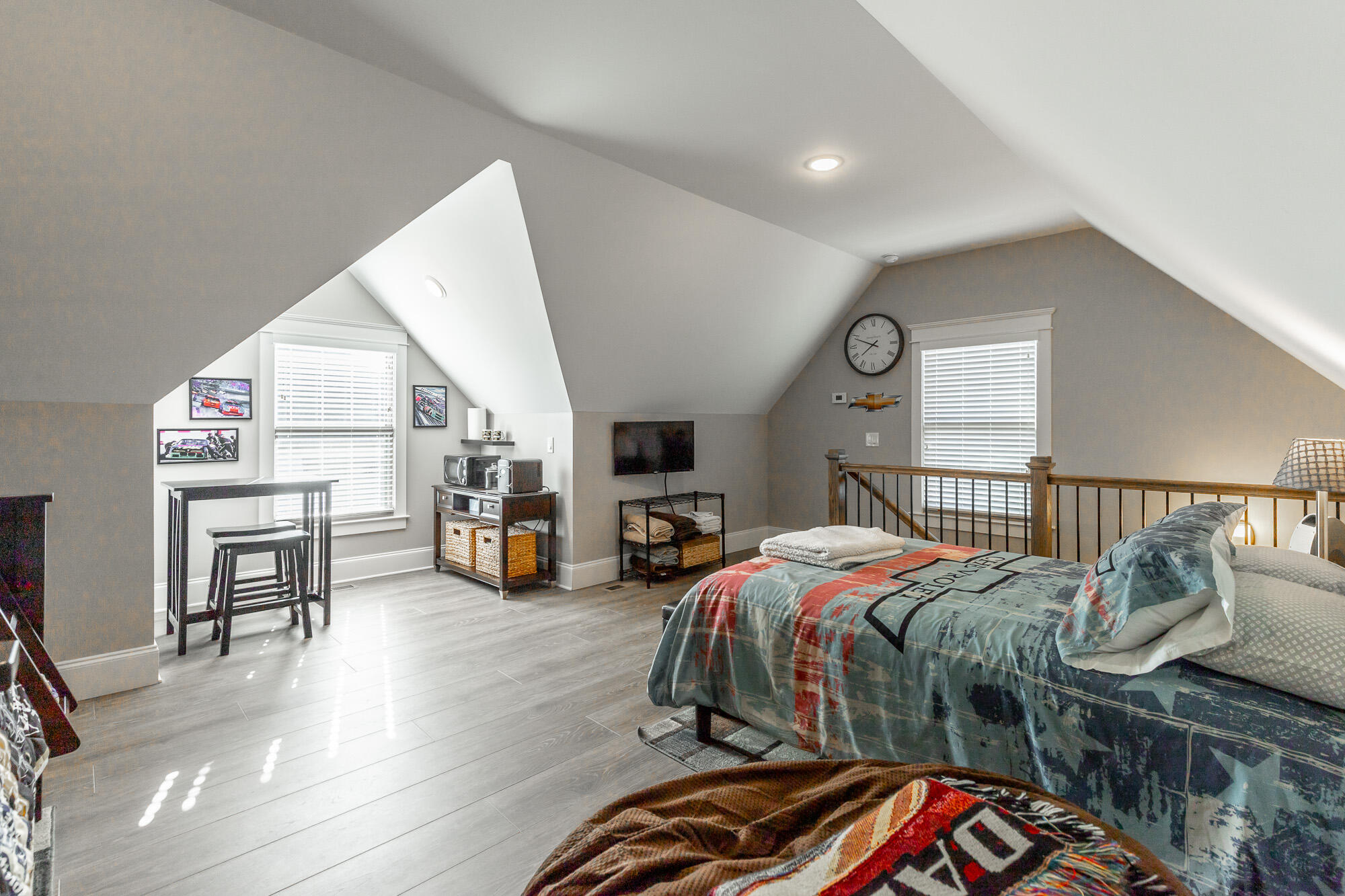 110 Kimball Point Court