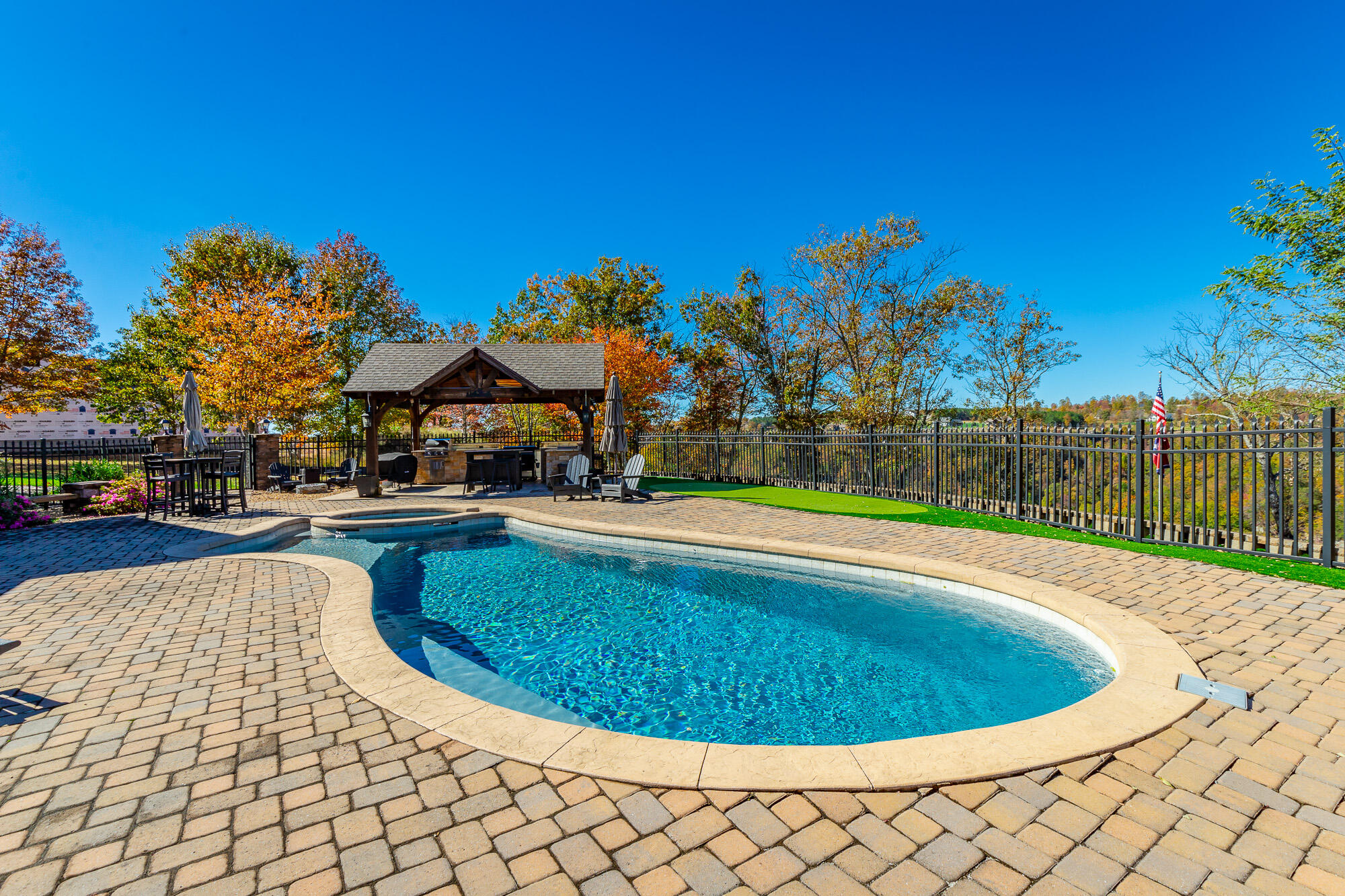 110 Kimball Point Court