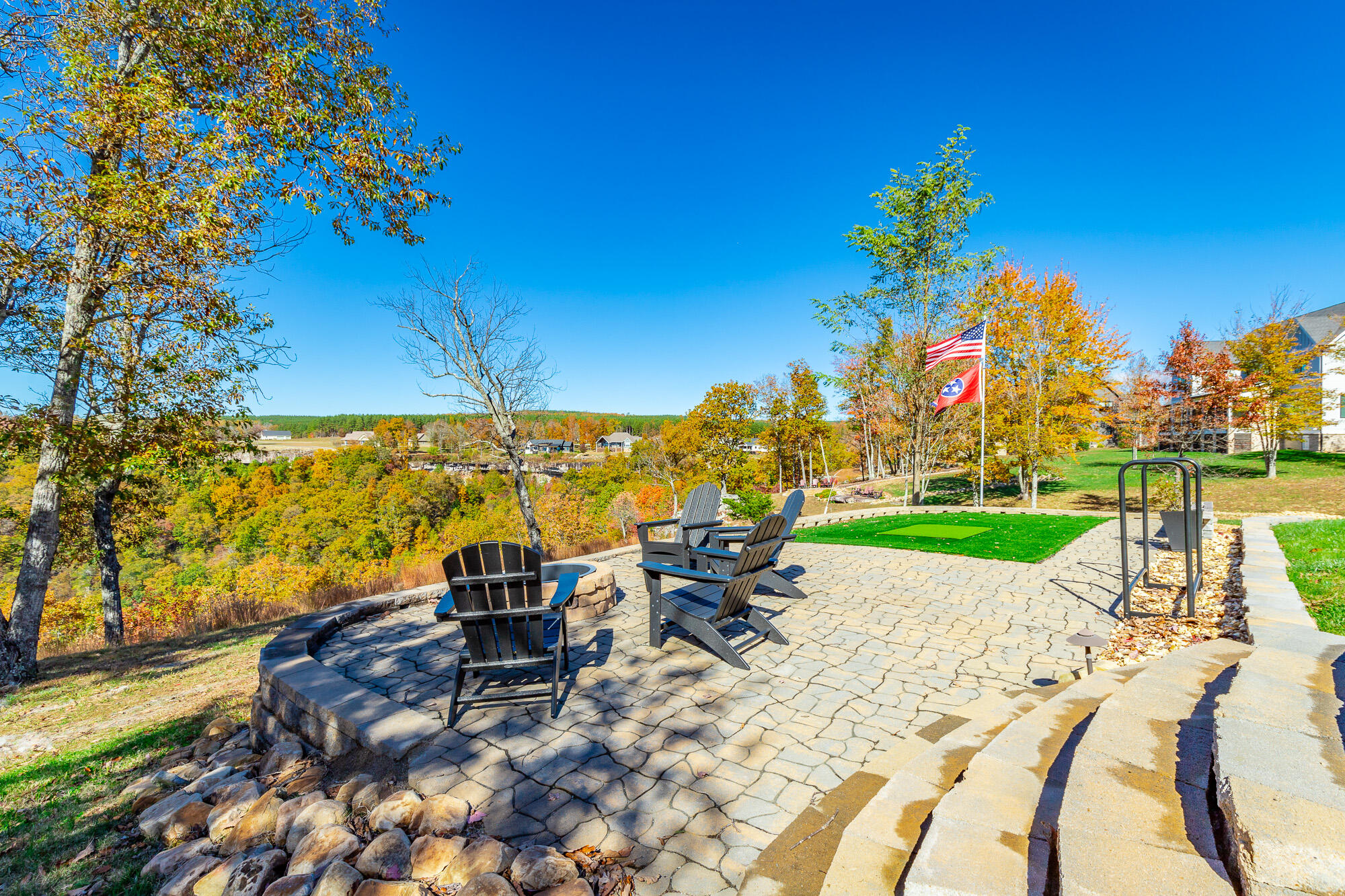 110 Kimball Point Court