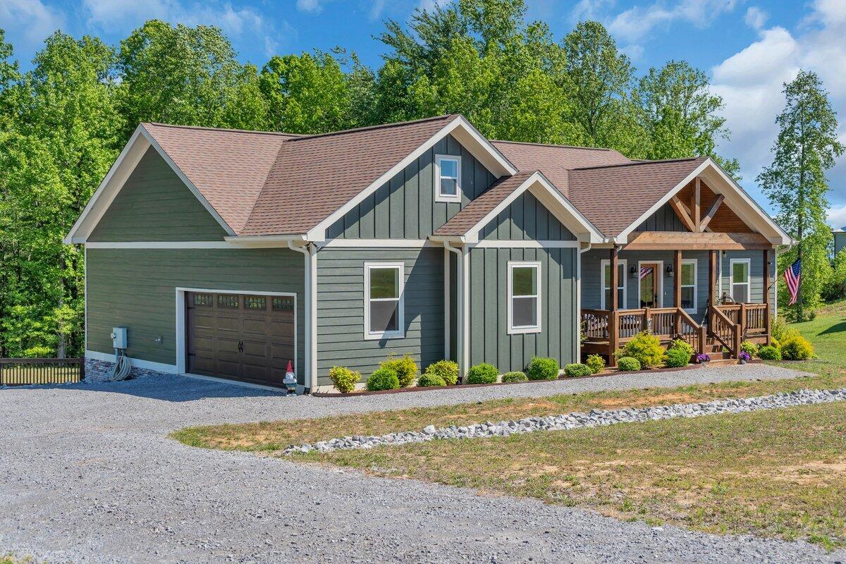 636 Raulston Falls Road, Jh-132