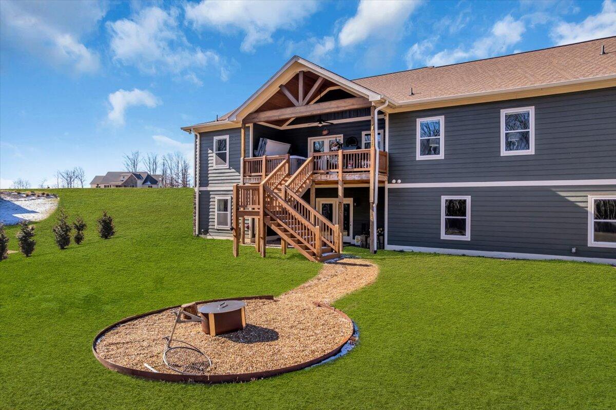 636 Raulston Falls Road, Jh-132