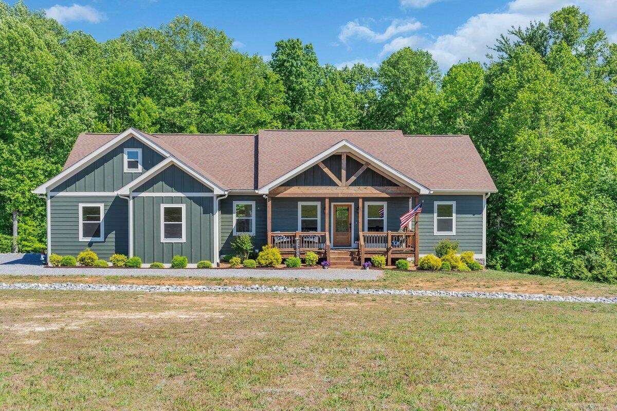 636 Raulston Falls Road, Jh-132