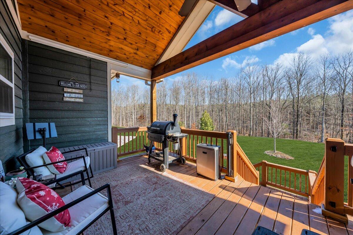 636 Raulston Falls Road, Jh-132