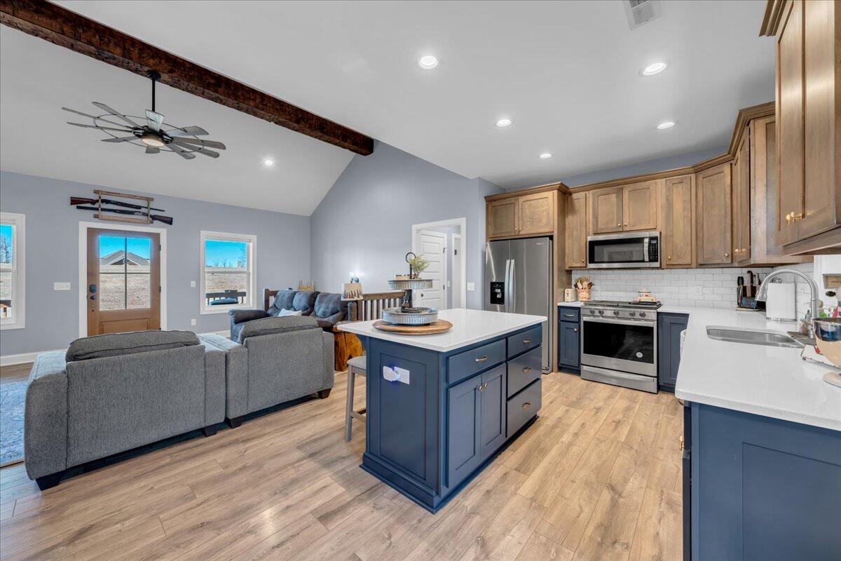 636 Raulston Falls Road, Jh-132