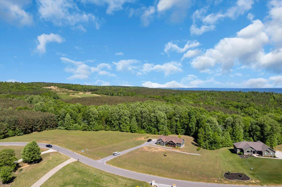 636 Raulston Falls Road, Jh-132