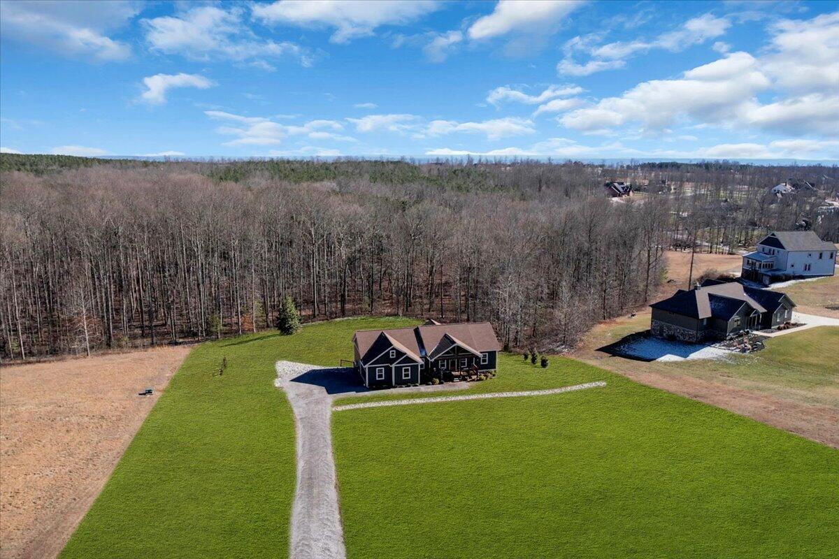 636 Raulston Falls Road, Jh-132