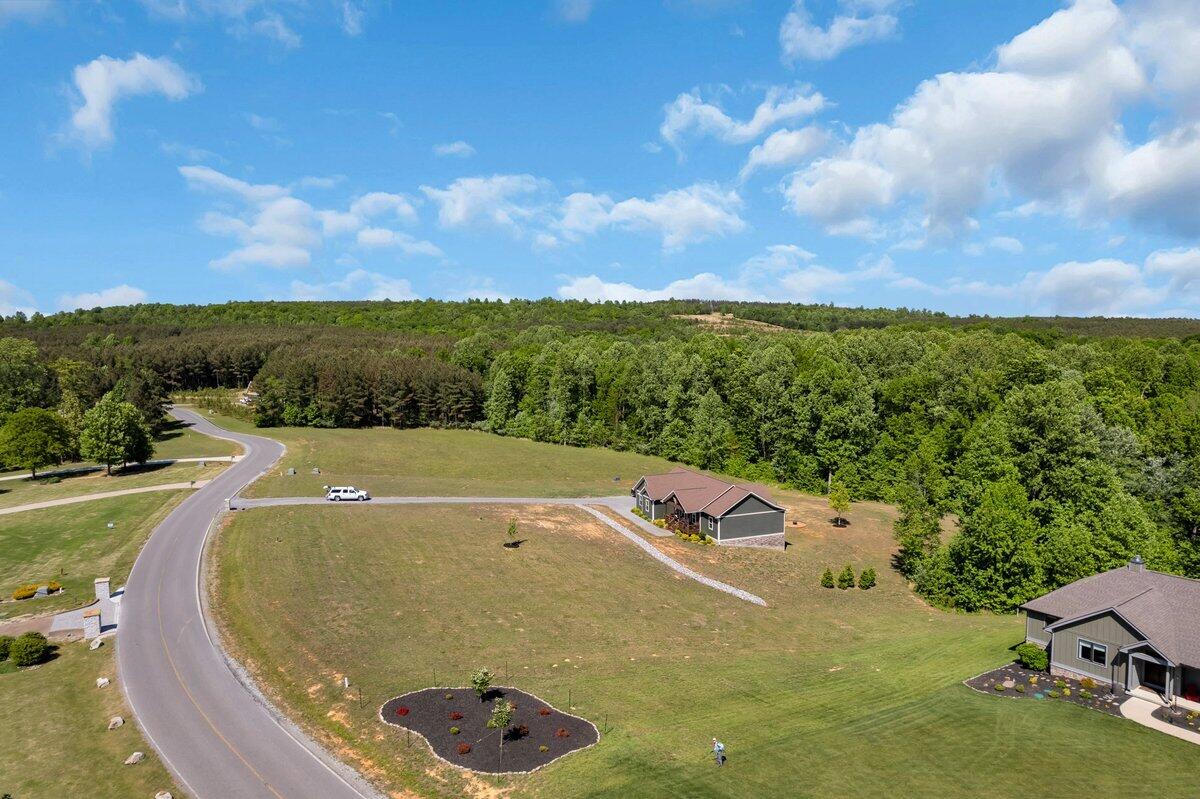 636 Raulston Falls Road, Jh-132