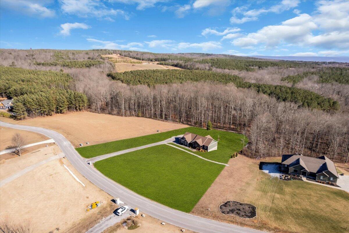 636 Raulston Falls Road, Jh-132
