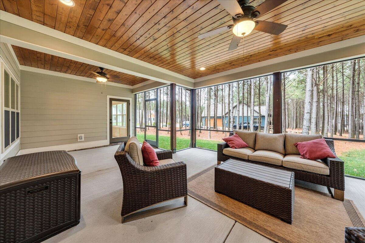3590 Crockett Pointe, Jf-307