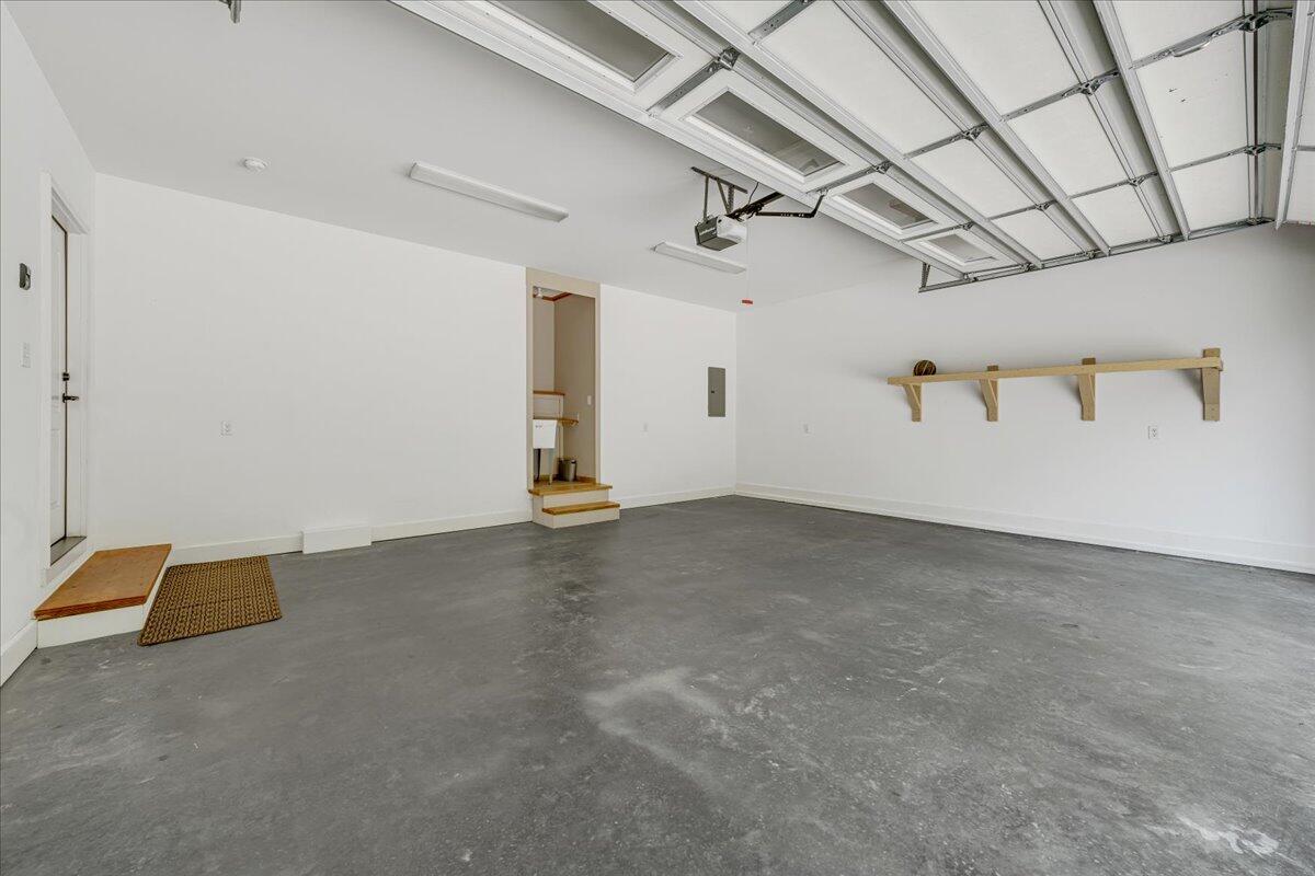 220 Bear Crawl Road, Rb 28