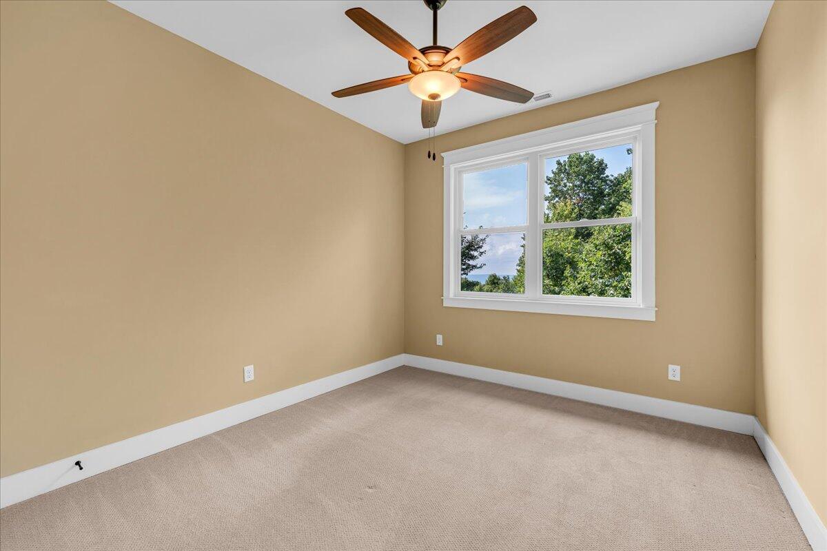 220 Bear Crawl Road, Rb 28