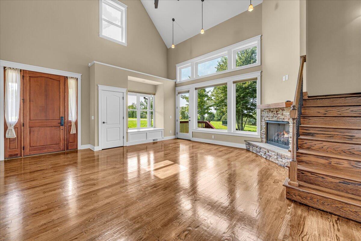 220 Bear Crawl Road, Rb 28