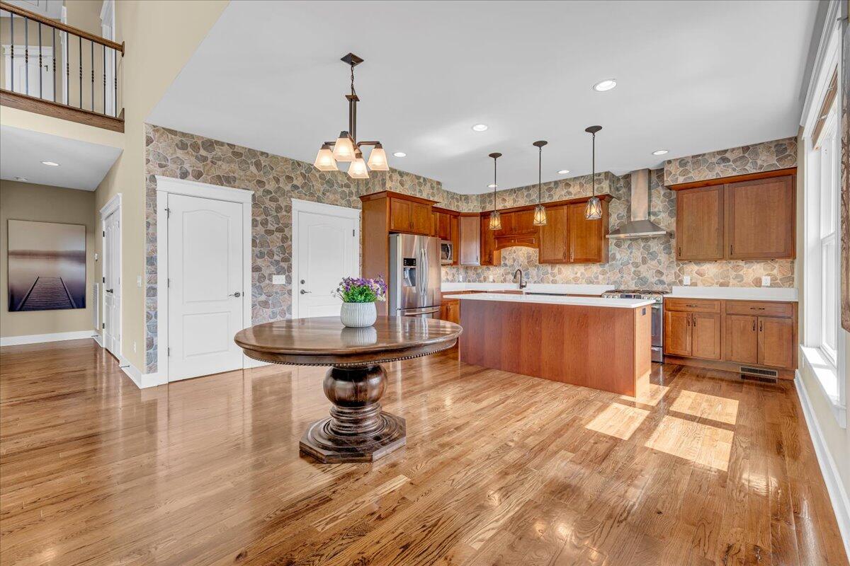 220 Bear Crawl Road, Rb 28