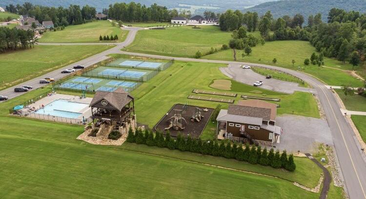 220 Bear Crawl Road, Rb 28