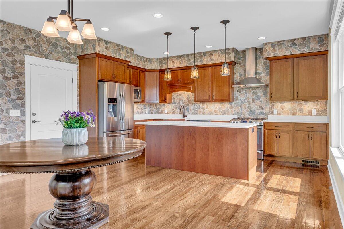 220 Bear Crawl Road, Rb 28