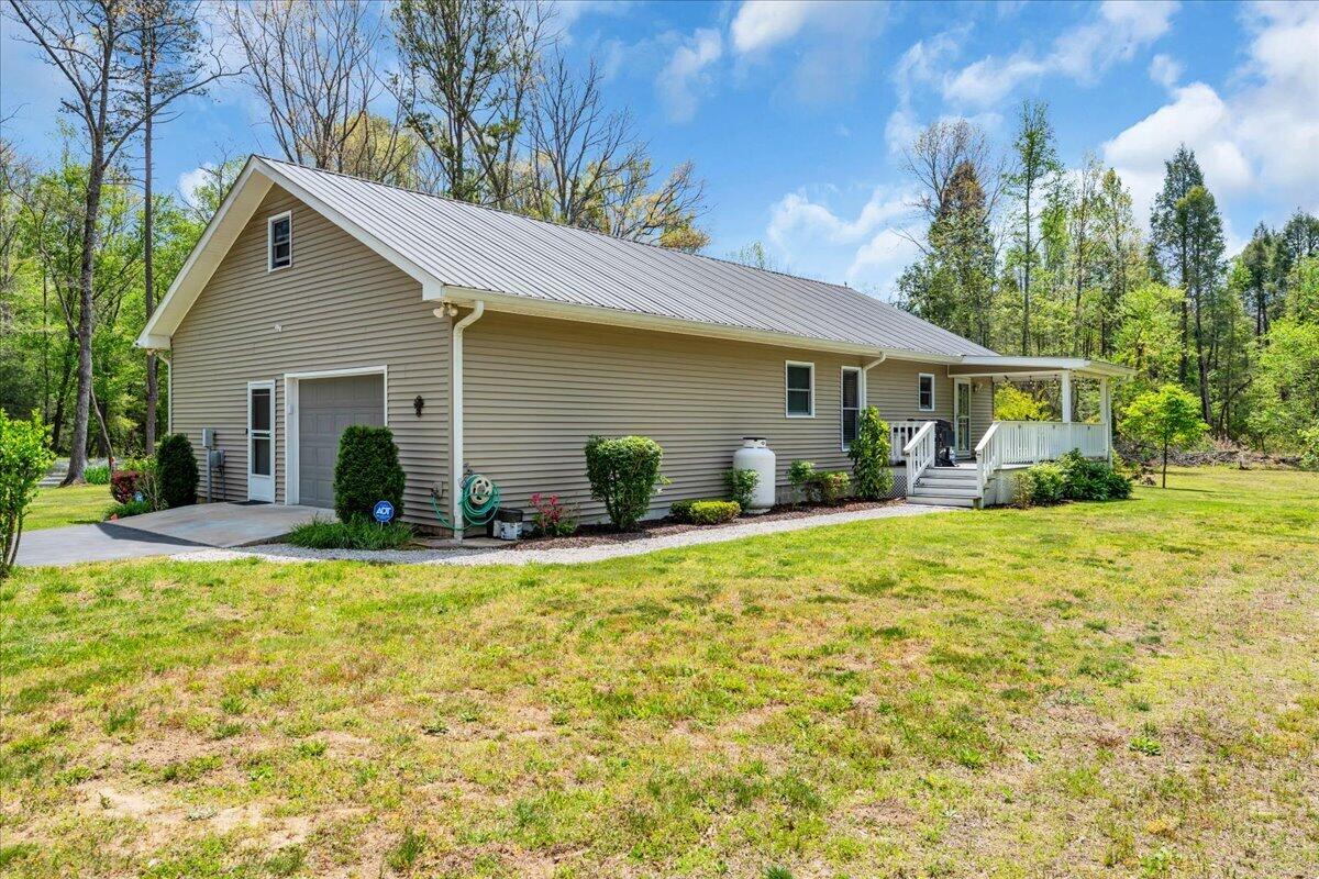 733 Gizzard Creek Road