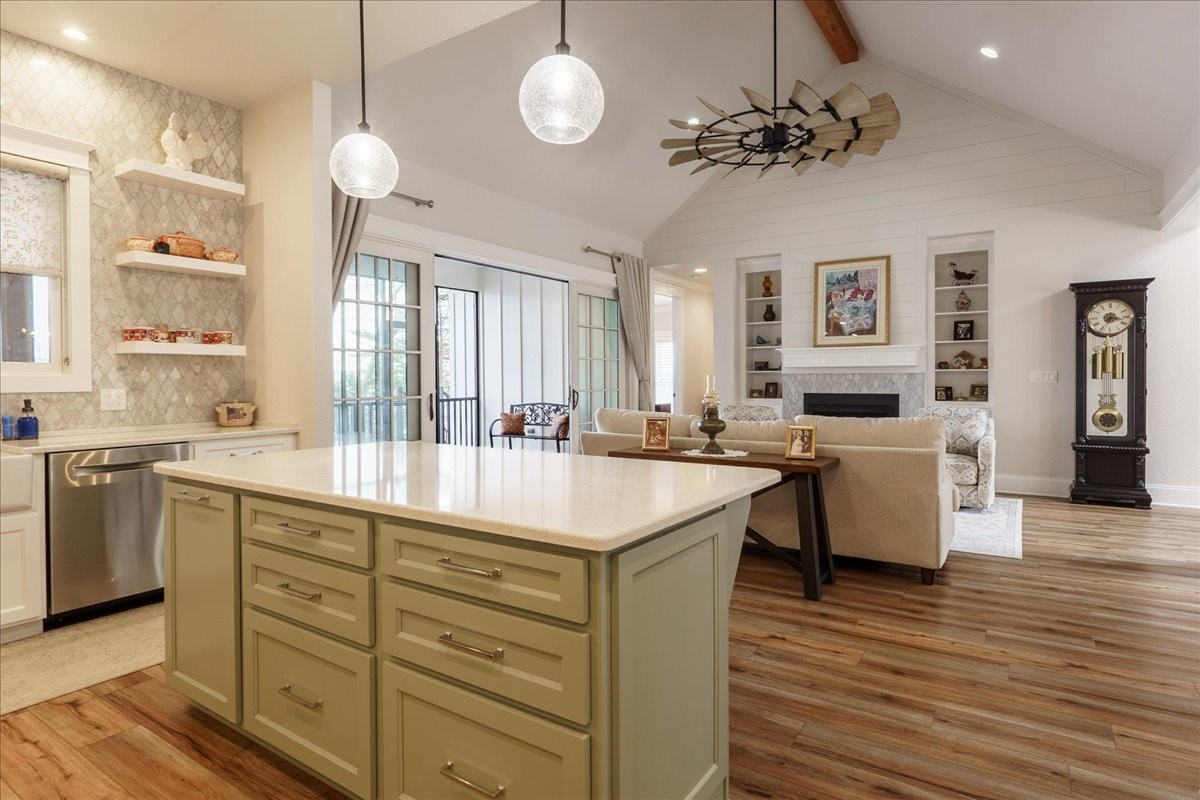 3745 Crockett Pointe Unit: Jf-146