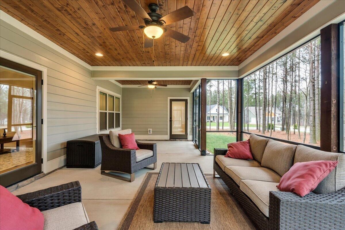 3590 Crockett Pointe