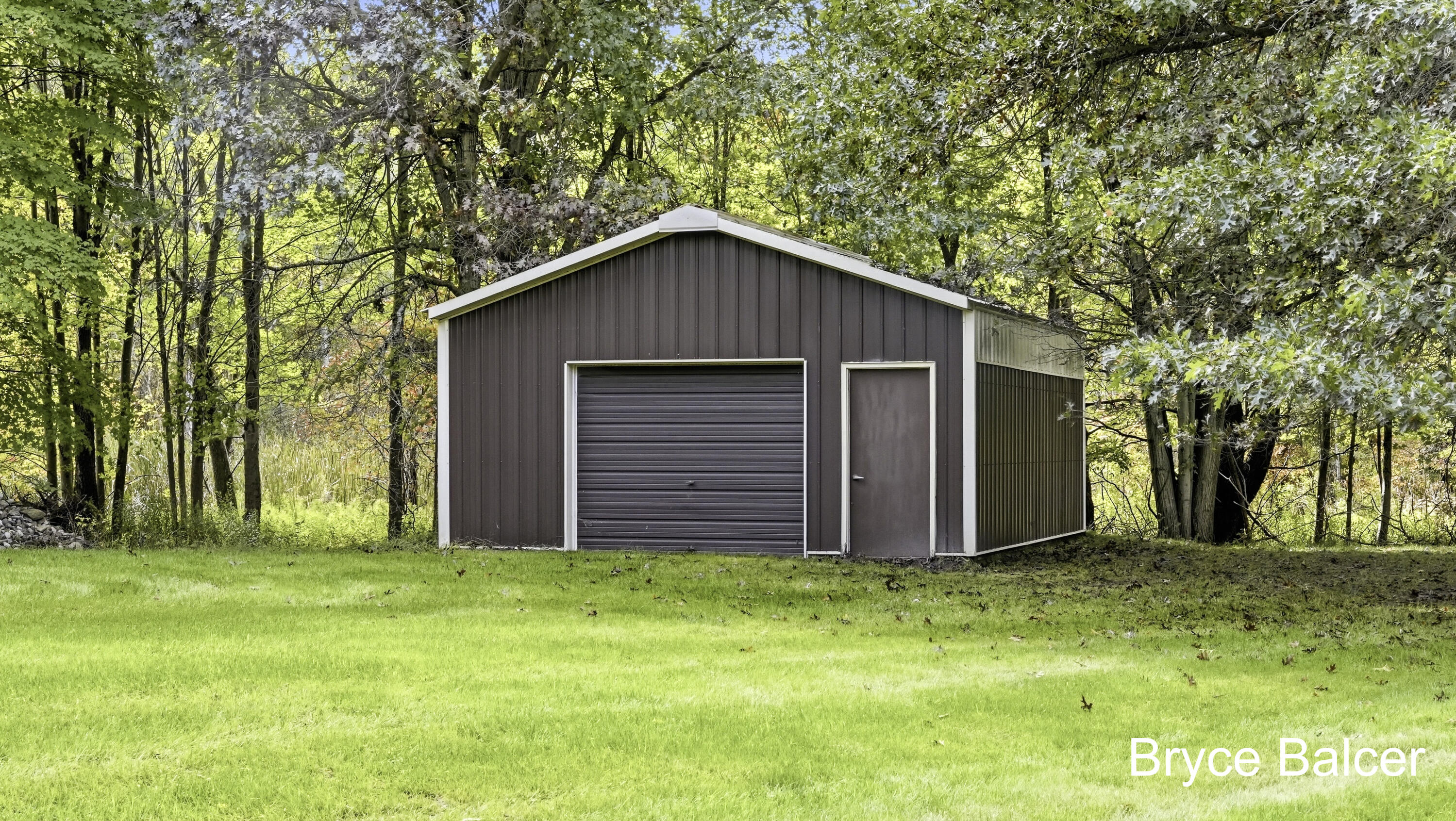 5650 10 Mile Road NE