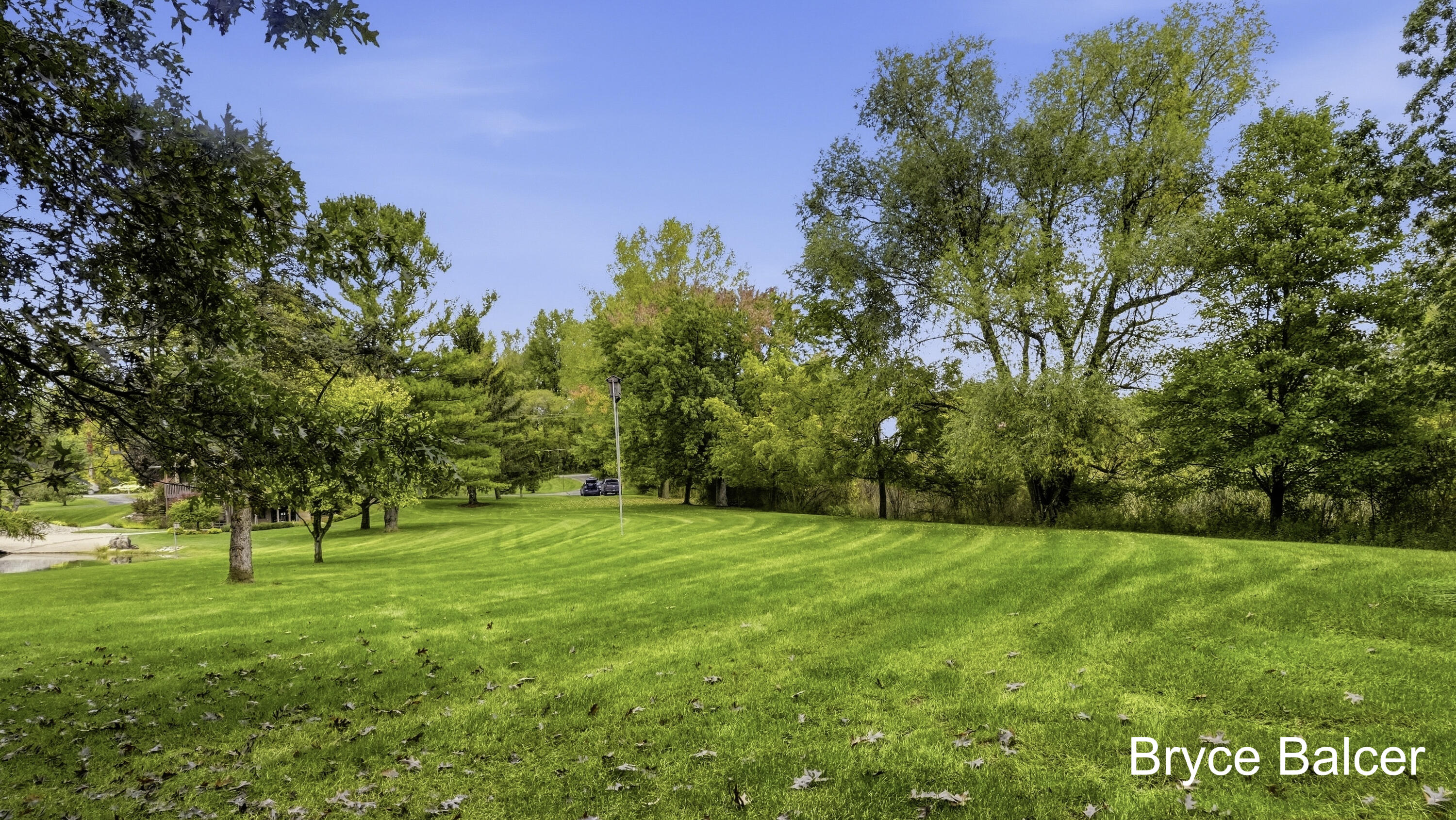 5650 10 Mile Road NE