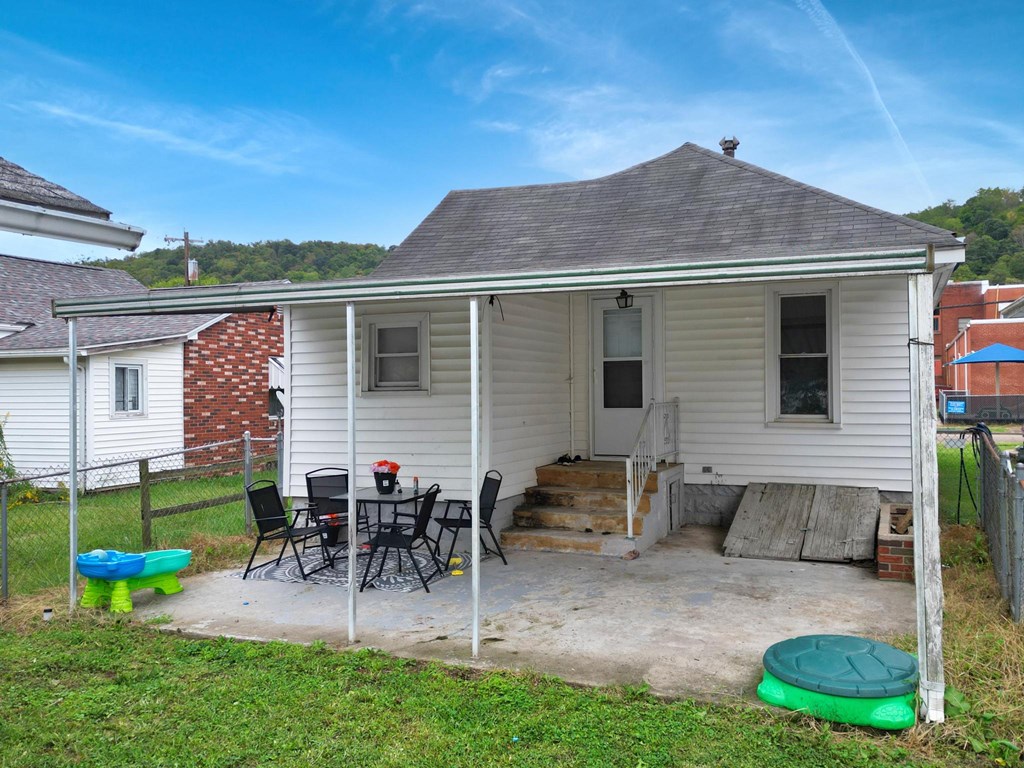 425 South Third Avenue