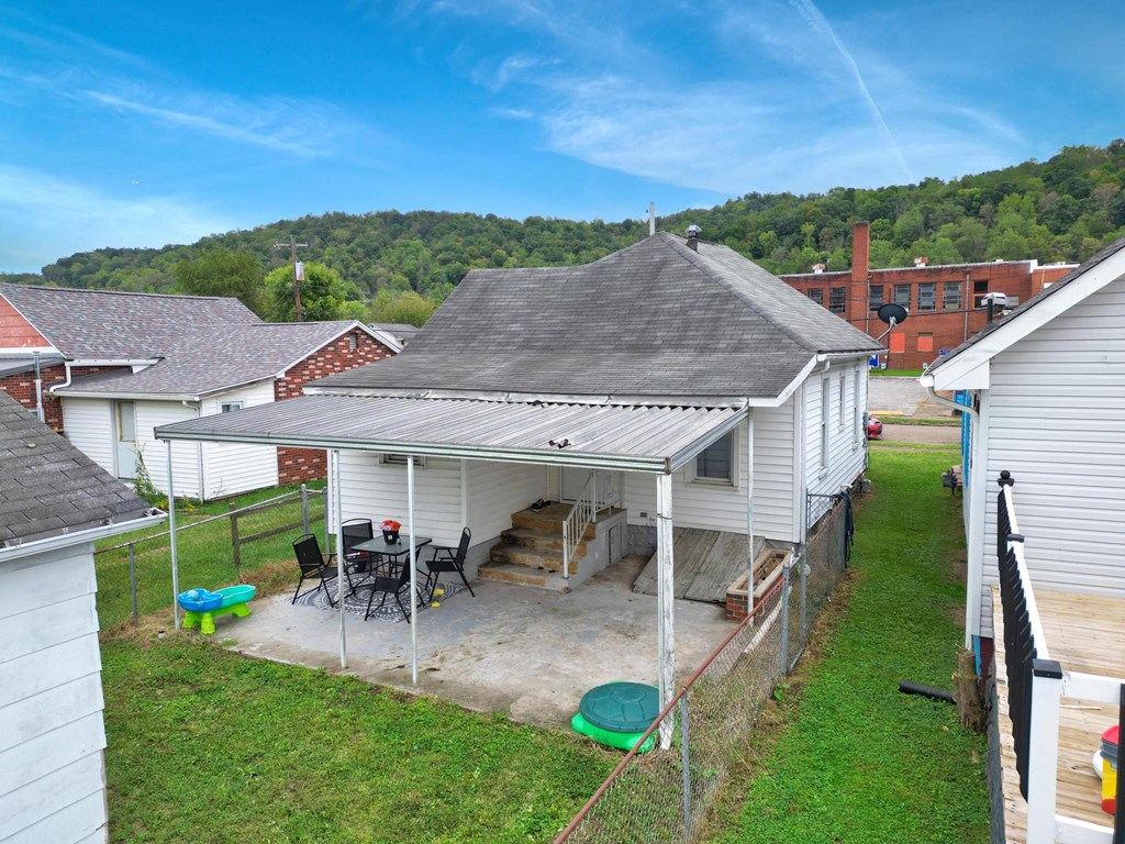 425 South Third Avenue