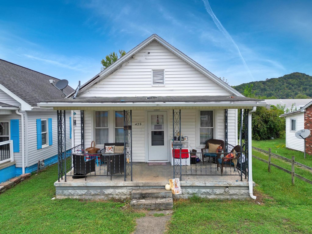 425 South Third Avenue