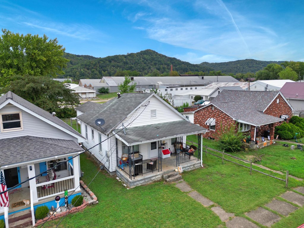 425 South Third Avenue