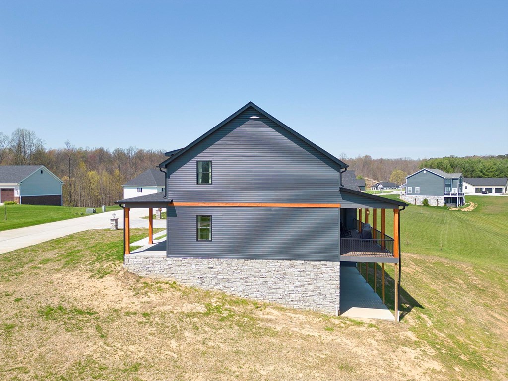 164 Apple Hill Lane