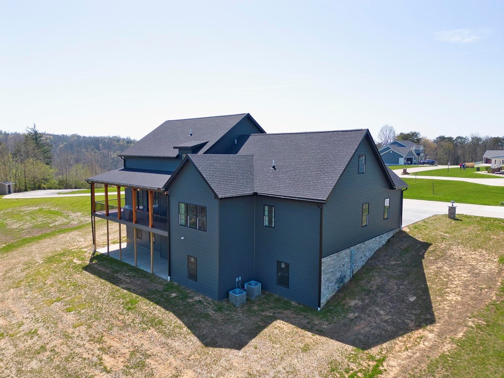 164 Apple Hill Lane