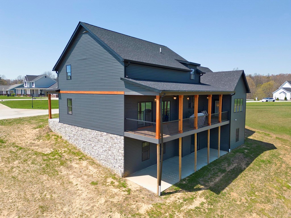 164 Apple Hill Lane