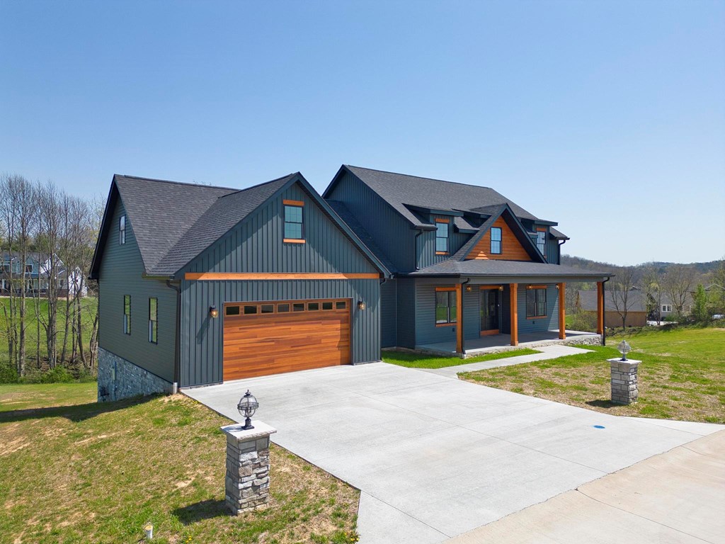164 Apple Hill Lane