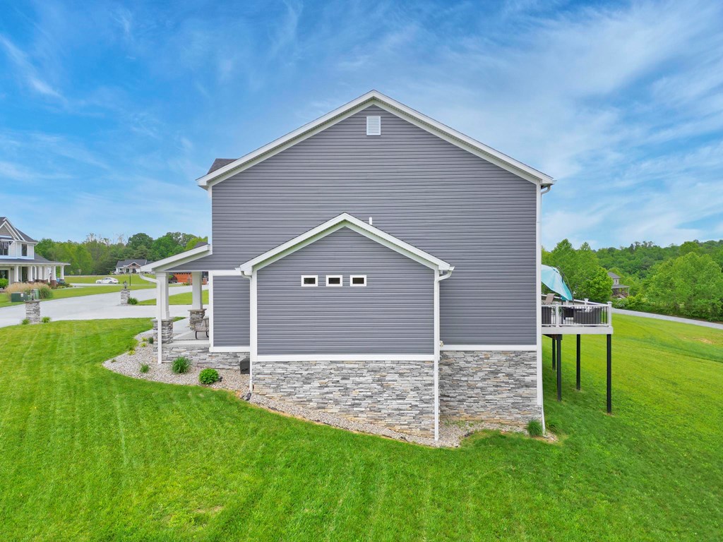 53 Winesap Drive