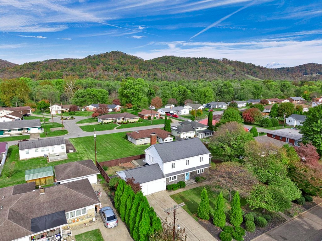 601 North Third Avenue***