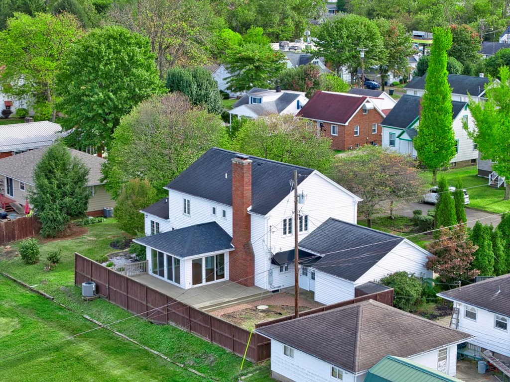 601 North Third Avenue***