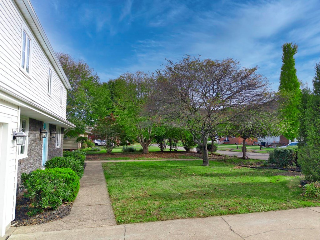 601 North Third Avenue***