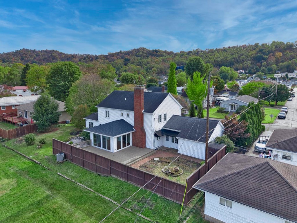 601 North Third Avenue***