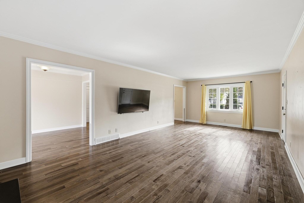 601 North Third Avenue***