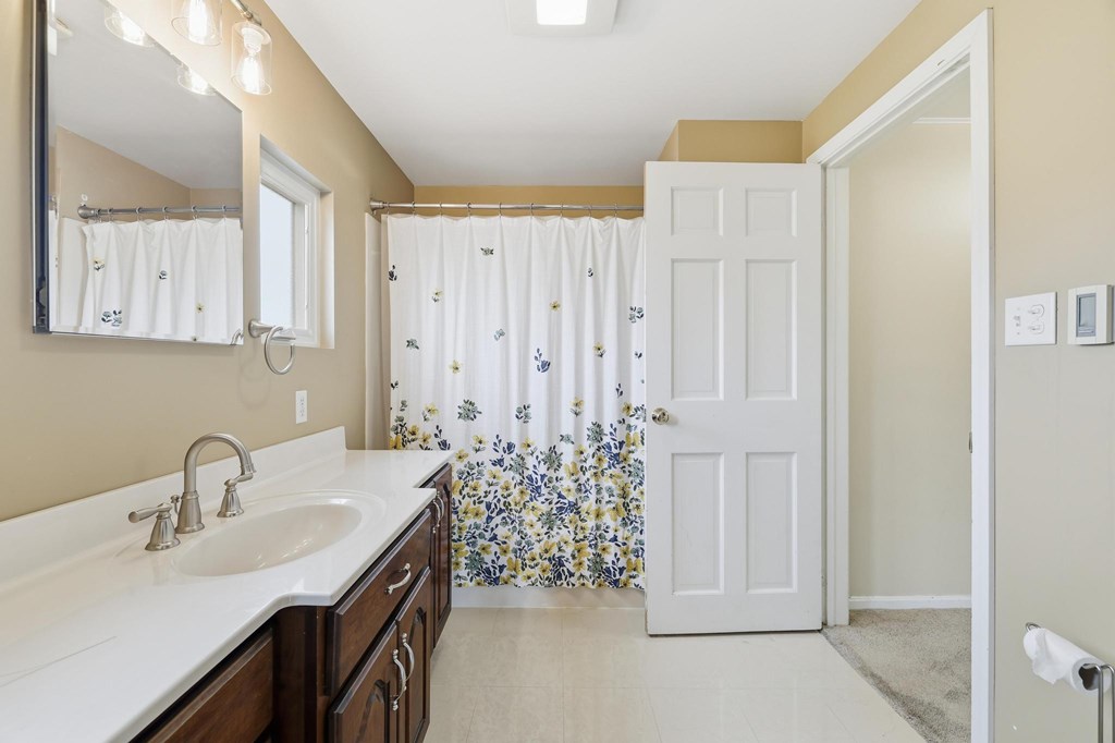 601 North Third Avenue***