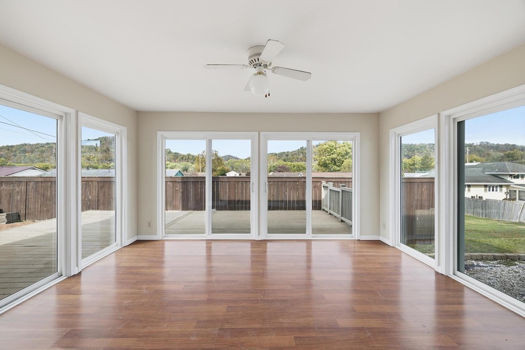 601 North Third Avenue***