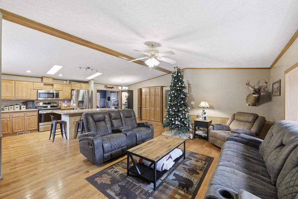 366 Slim Chance Lane