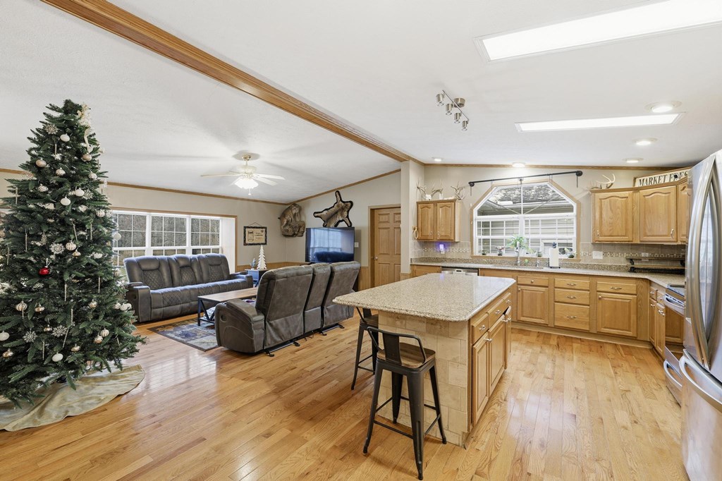 366 Slim Chance Lane