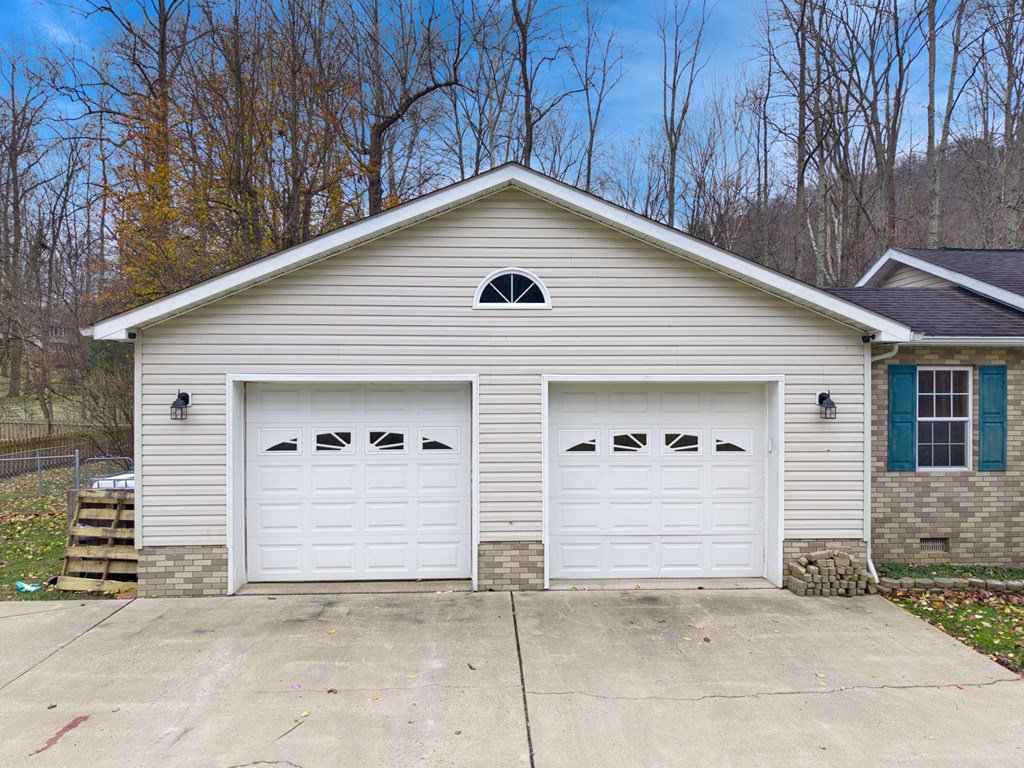 366 Slim Chance Lane