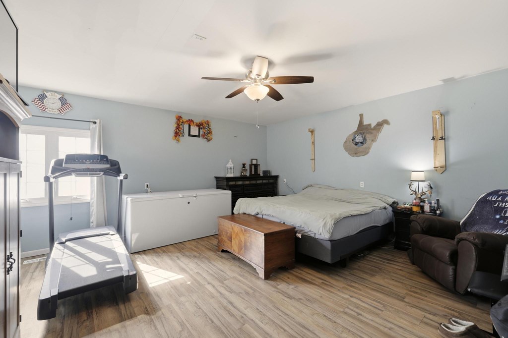 709 North 7th Avenue