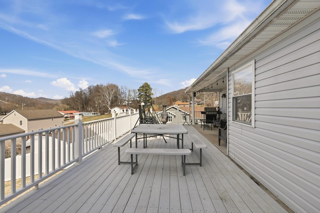 709 North 7th Avenue